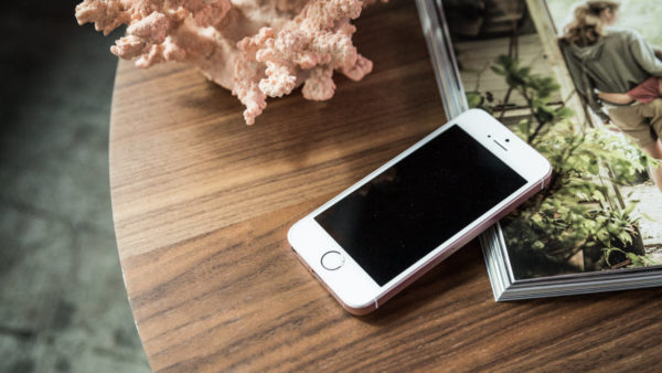iphone se в 2017 году