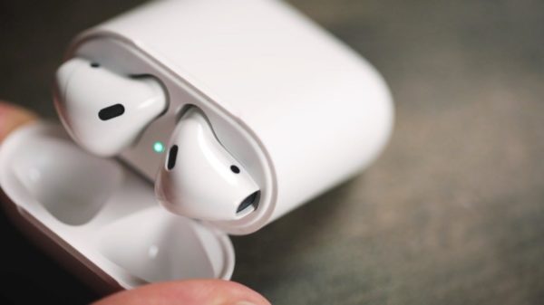 Песня из рекламы Apple AirPods