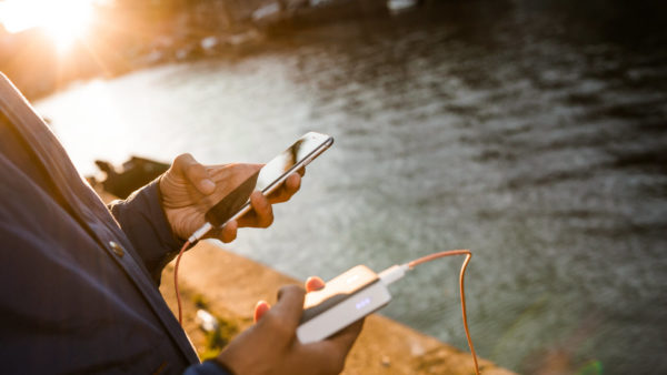 Как выбрать внешний аккумулятор для iPhone и iPad