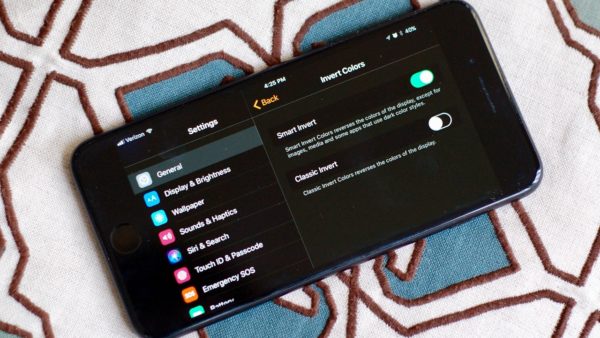 Как включить выключить темную тему на Айфоне