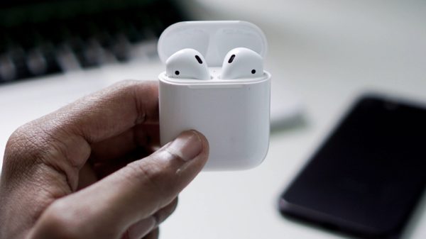 AirPods 2