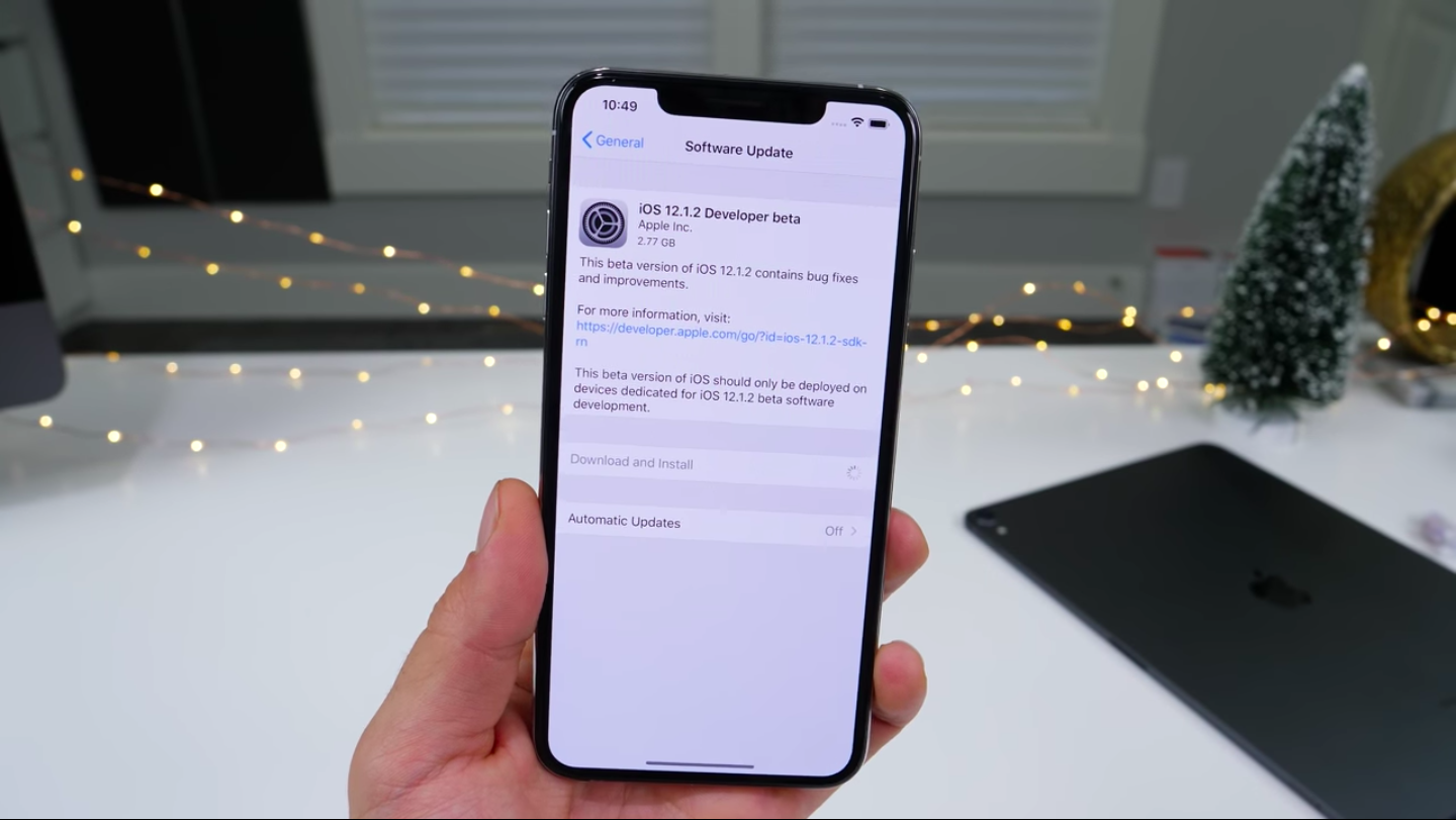 Ios 12.5. IOS 12.1. 12.2 IOS. Обновление Apple. IOS 12 обновление.