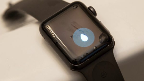 eject-water-from-your-apple-watchs-speaker-after-getting-wet.1280x600