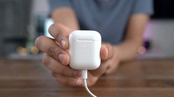 AirPods-2-Wired-Charging