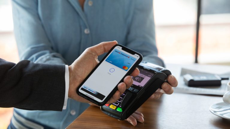 Не работает apple pay на iphone 7